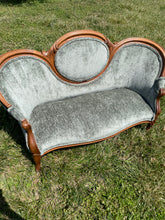 Load image into Gallery viewer, victorian love seat
